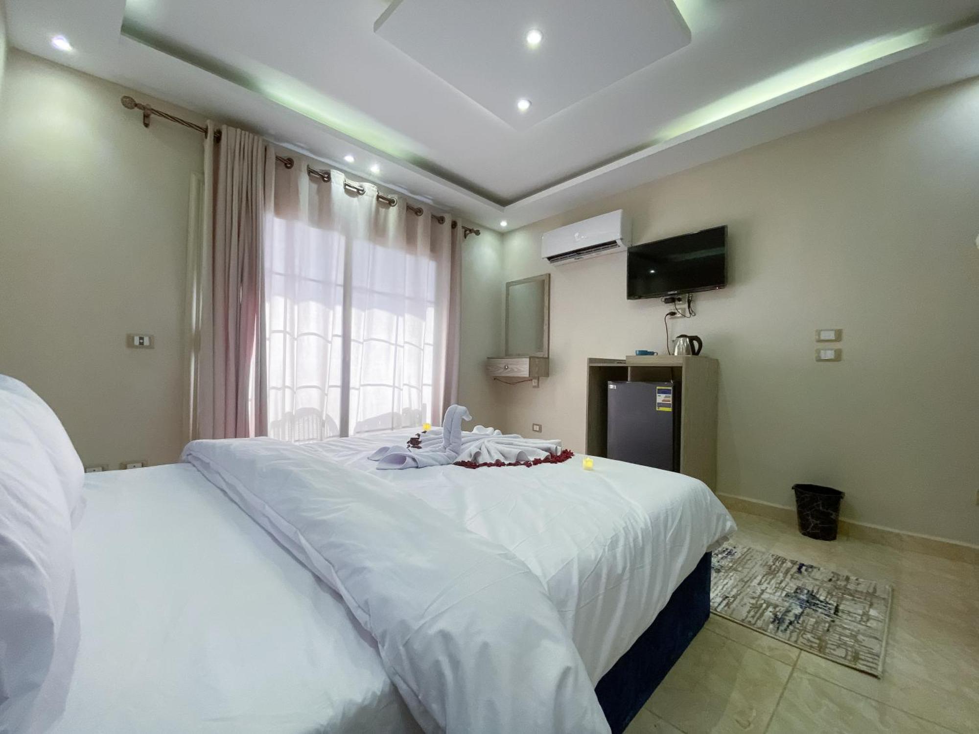 Young Pharaoh View Inn El El Cairo Exterior foto