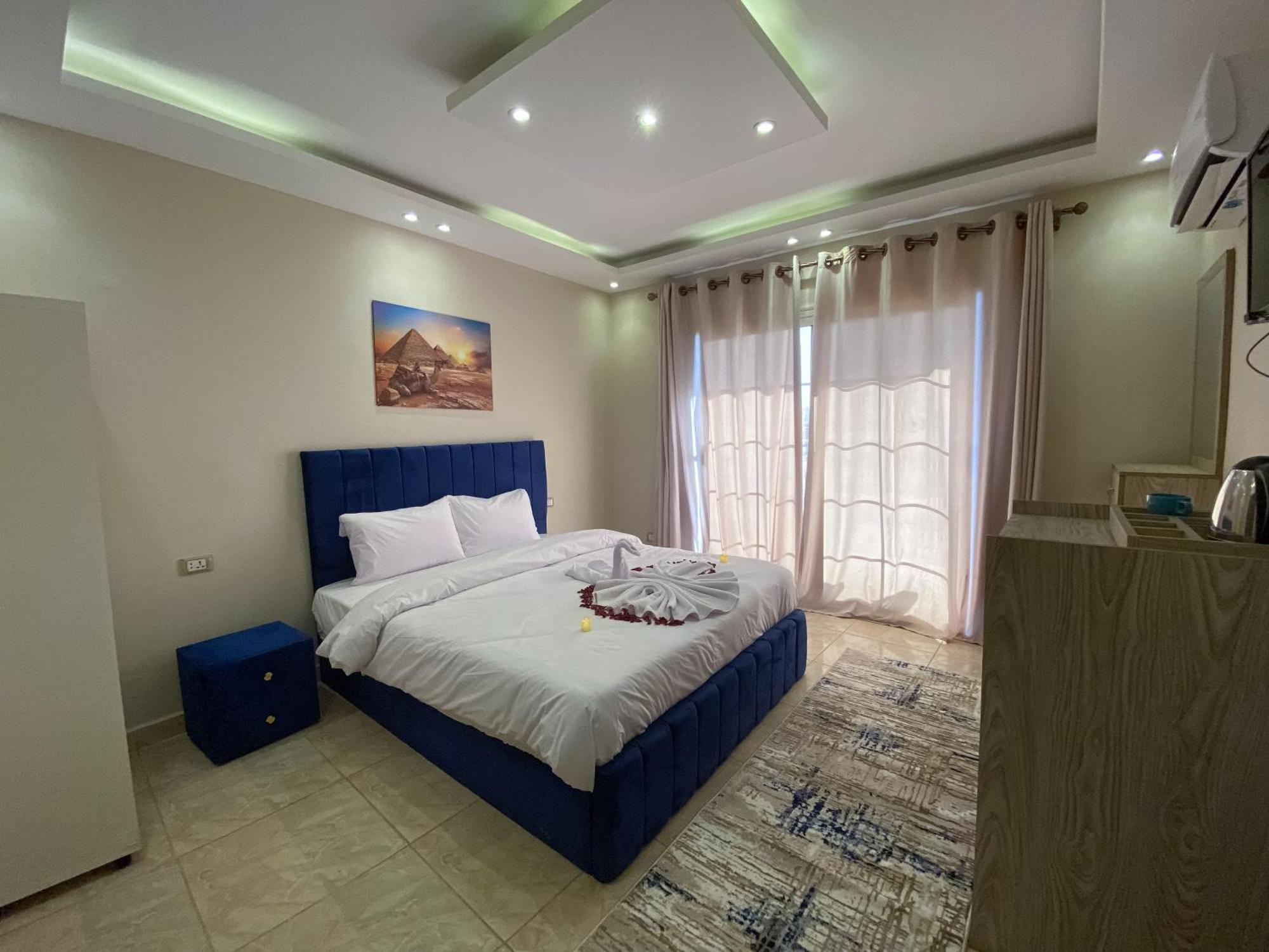 Young Pharaoh View Inn El El Cairo Exterior foto